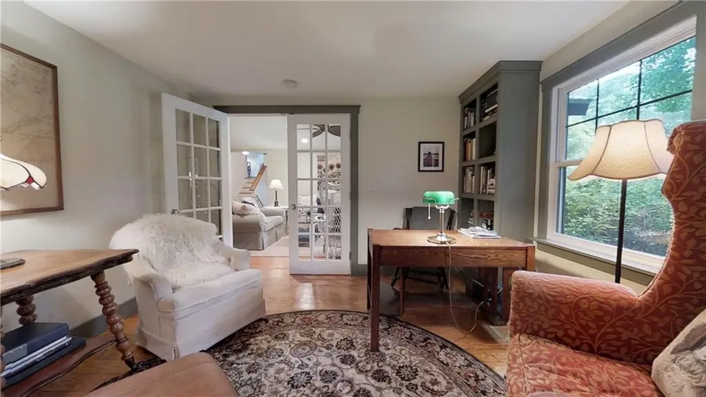 95 Wood Lane South Kingstown RI 02879