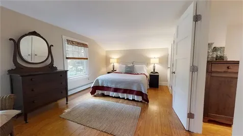 95 Wood Lane South Kingstown RI 02879
