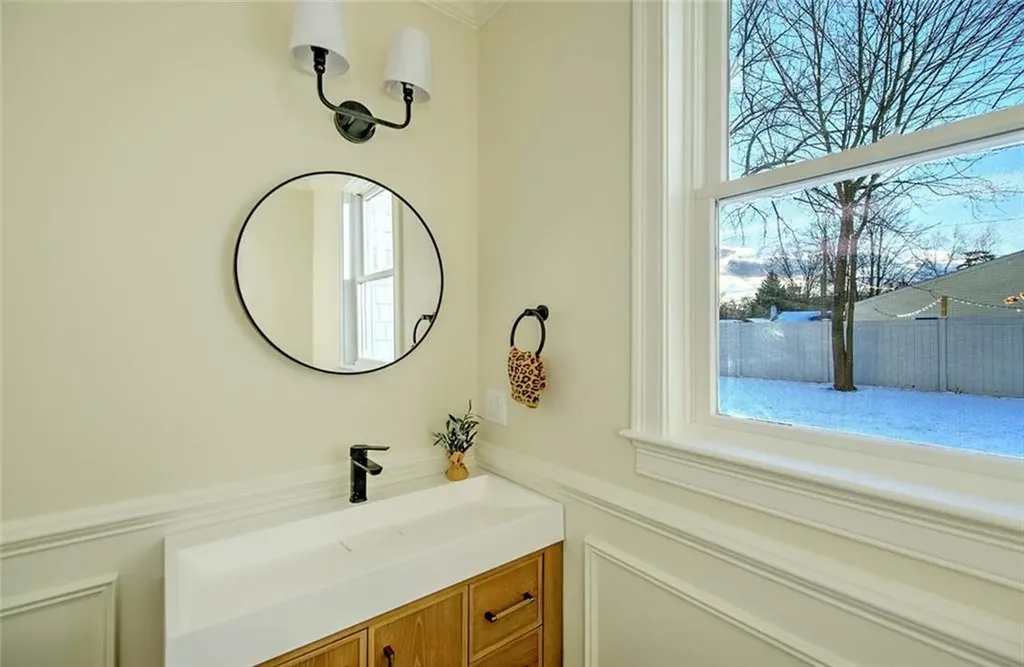 5 Hancock Road Barrington RI 02806