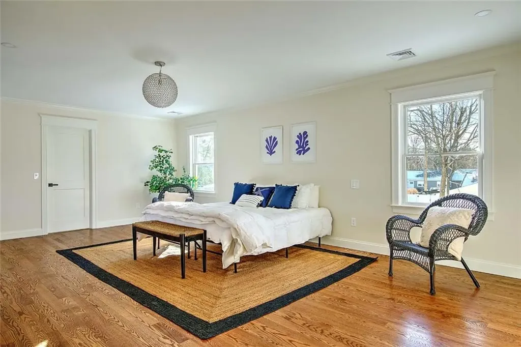 5 Hancock Road Barrington RI 02806