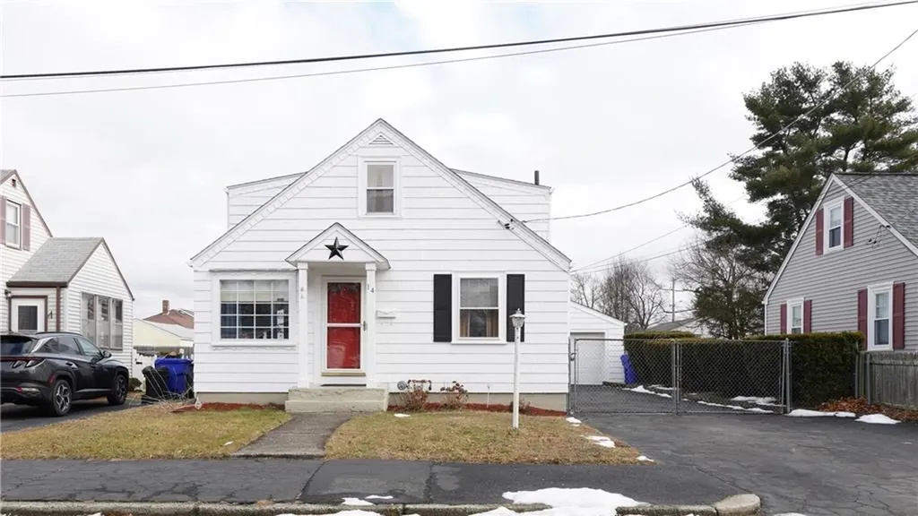 14 Jones Avenue Pawtucket RI 02861