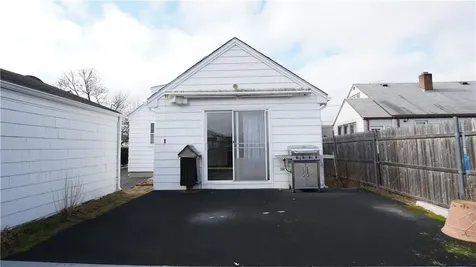 14 Jones Avenue Pawtucket RI 02861