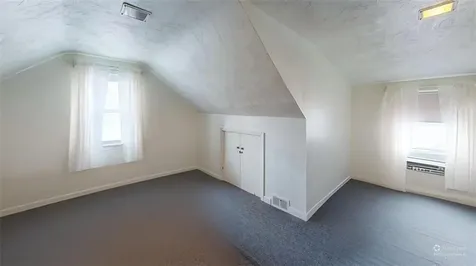 14 Jones Avenue Pawtucket RI 02861