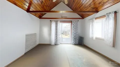 14 Jones Avenue Pawtucket RI 02861