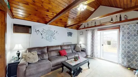 14 Jones Avenue Pawtucket RI 02861