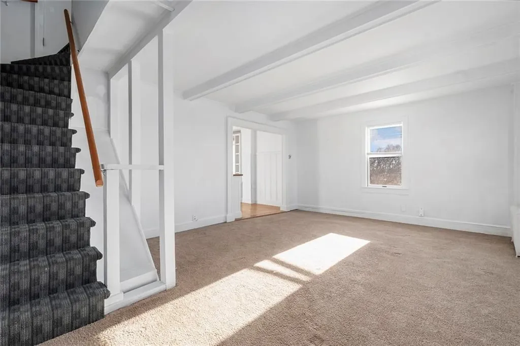 222 Second Street East Providence RI 02865