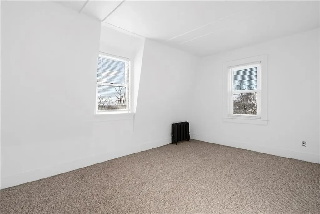 222 Second Street East Providence RI 02865