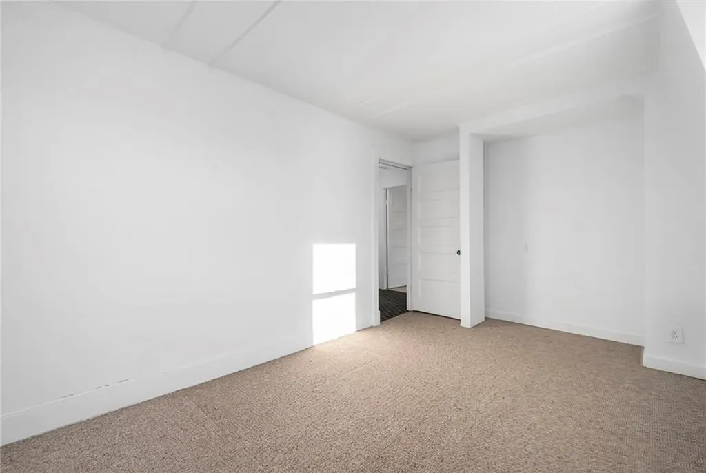 222 Second Street East Providence RI 02865