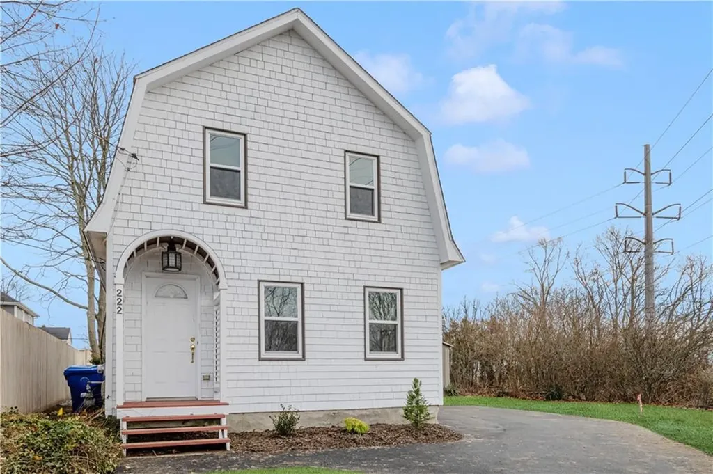 222 Second Street East Providence RI 02865