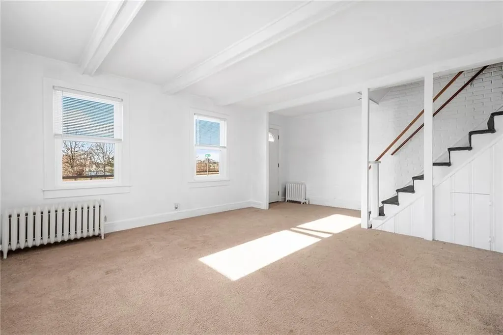 222 Second Street East Providence RI 02865