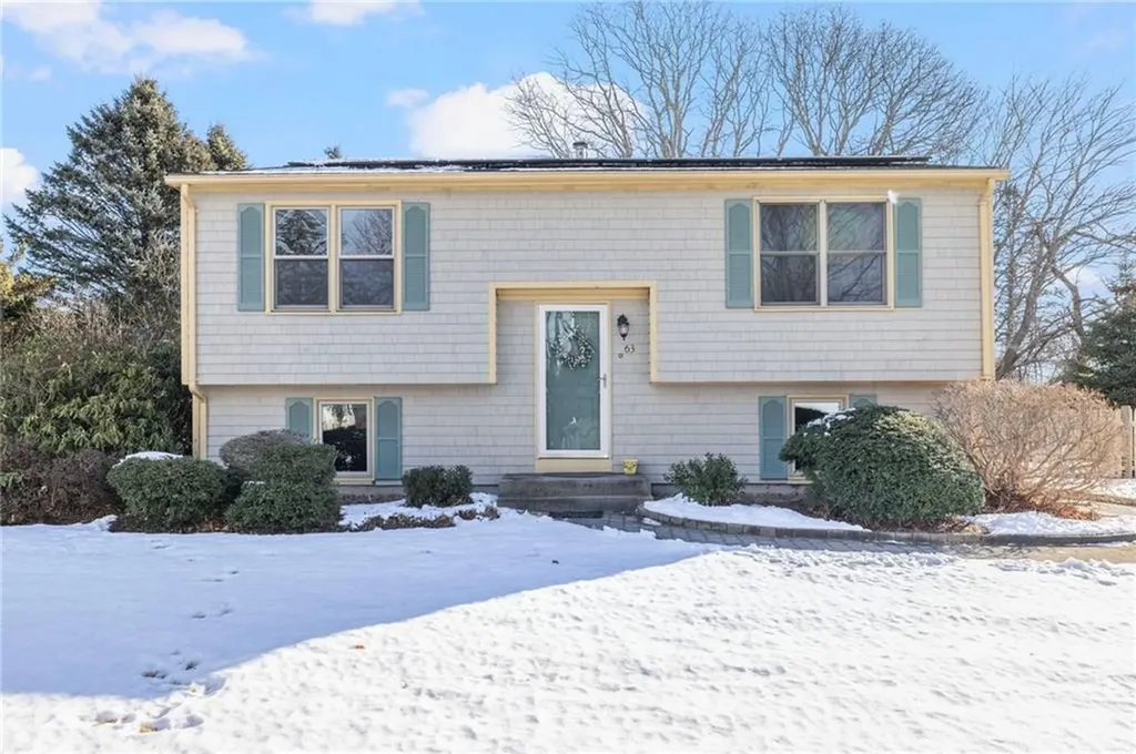 63 Sassafras Trail Narragansett RI 02882