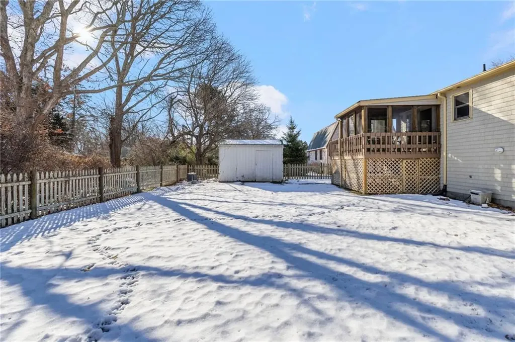 63 Sassafras Trail Narragansett RI 02882