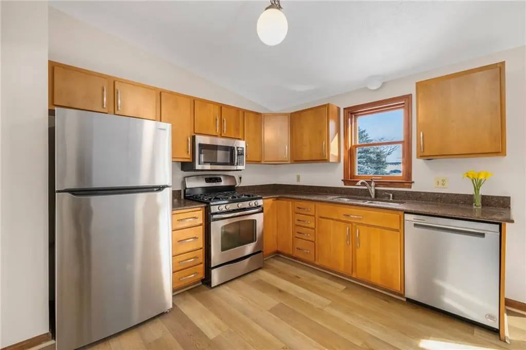 63 Sassafras Trail Narragansett RI 02882