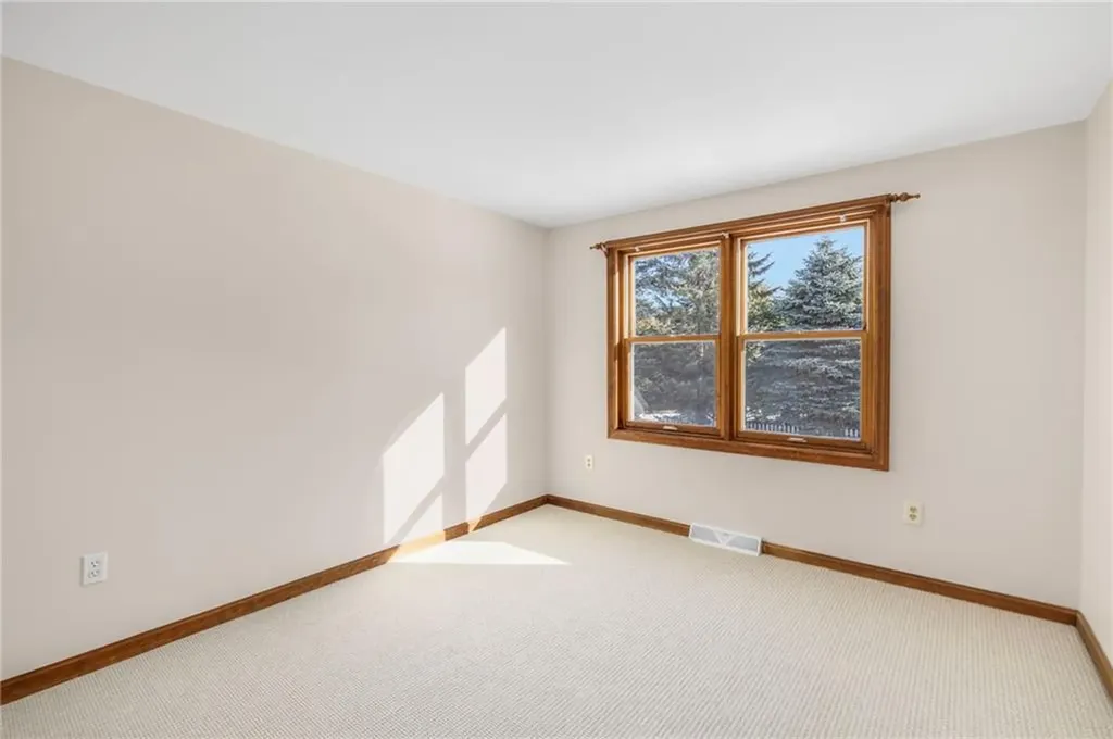 63 Sassafras Trail Narragansett RI 02882