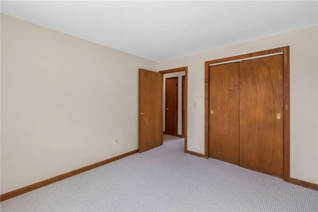 63 Sassafras Trail Narragansett RI 02882