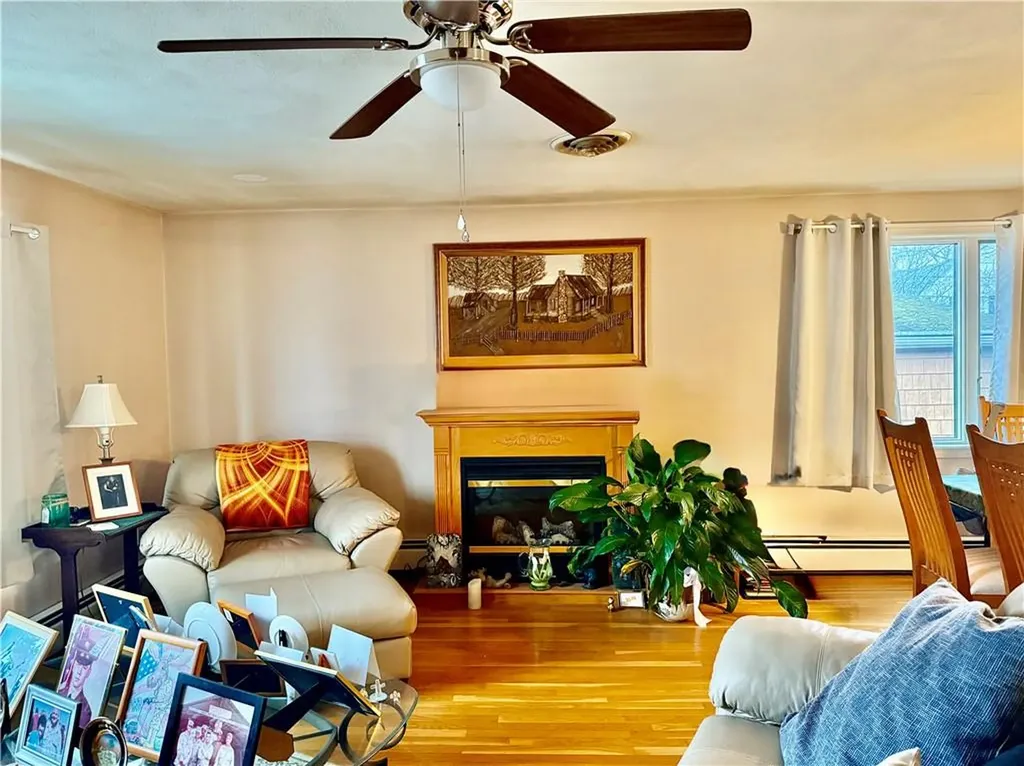 139 Suffolk Avenue Pawtucket RI 0261