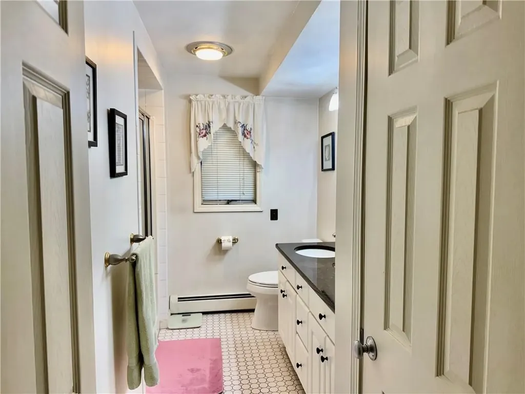 139 Suffolk Avenue Pawtucket RI 0261