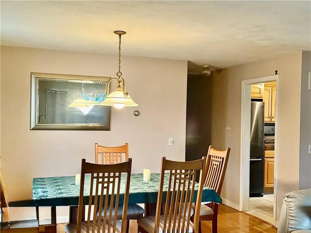 139 Suffolk Avenue Pawtucket RI 0261