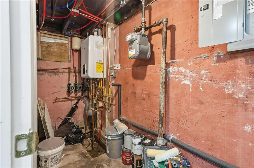 10 Geneva Street Providence RI 02908