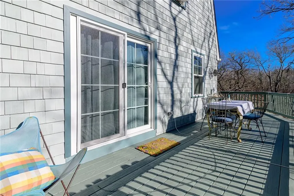 5 Shadberry Trail South Kingstown RI 02879