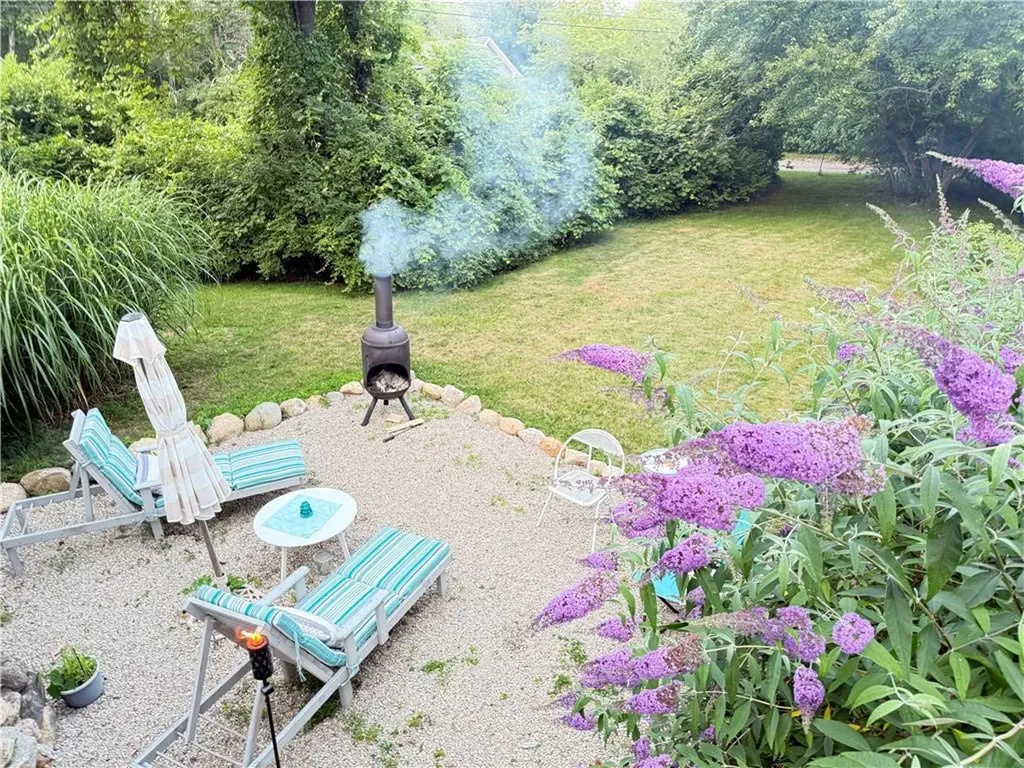 5 Shadberry Trail South Kingstown RI 02879