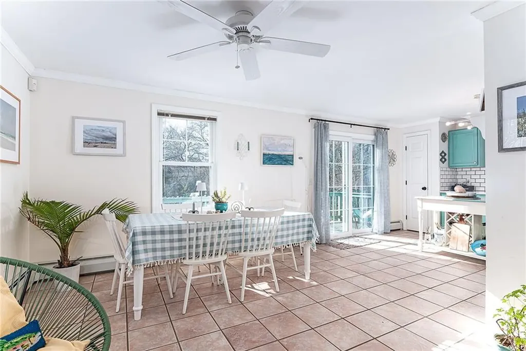 5 Shadberry Trail South Kingstown RI 02879