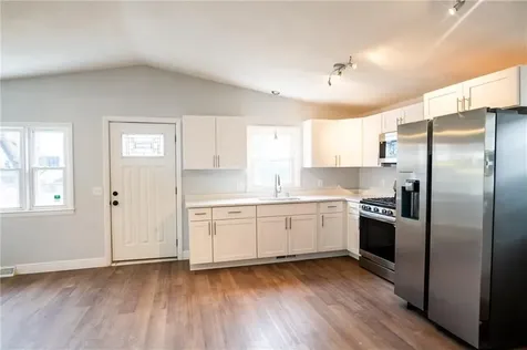 60 Ophelia Street Providence RI 02909