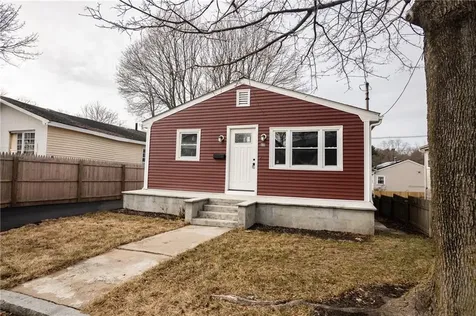 60 Ophelia Street Providence RI 02909