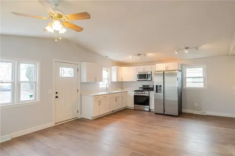 60 Ophelia Street Providence RI 02909