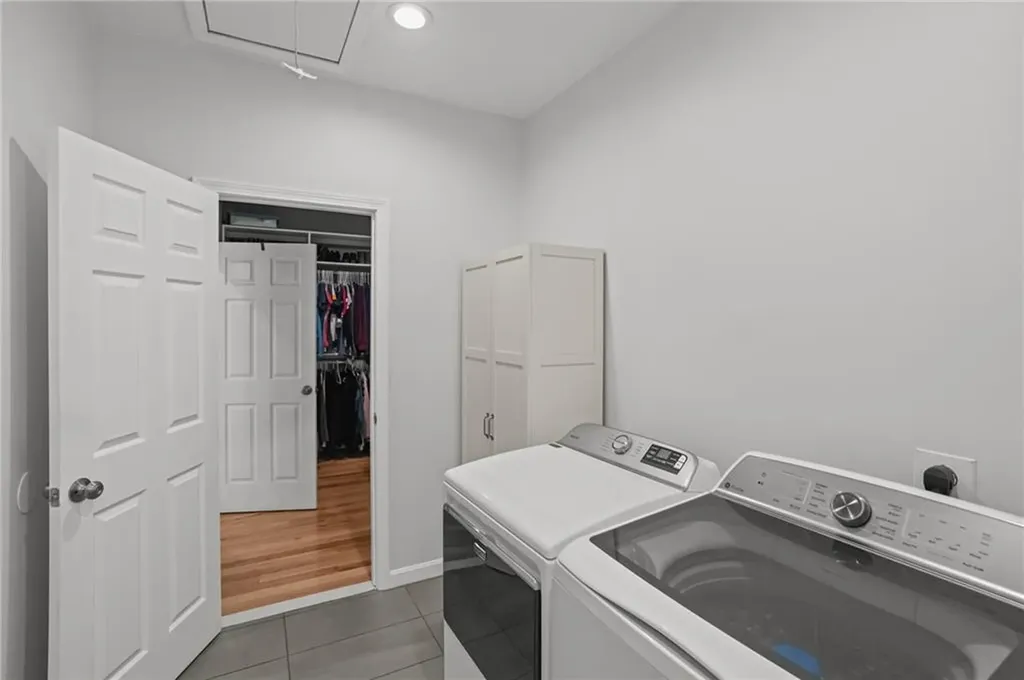 1 Alexandria Way Johnston RI 02919