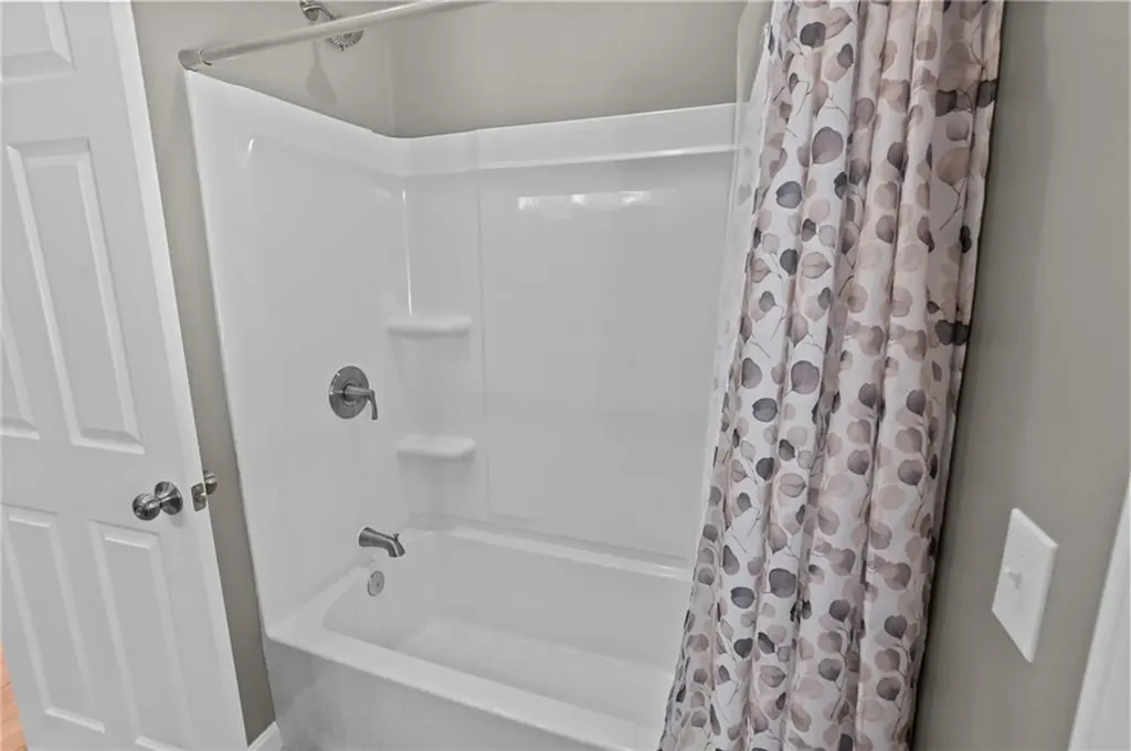 1 Alexandria Way Johnston RI 02919