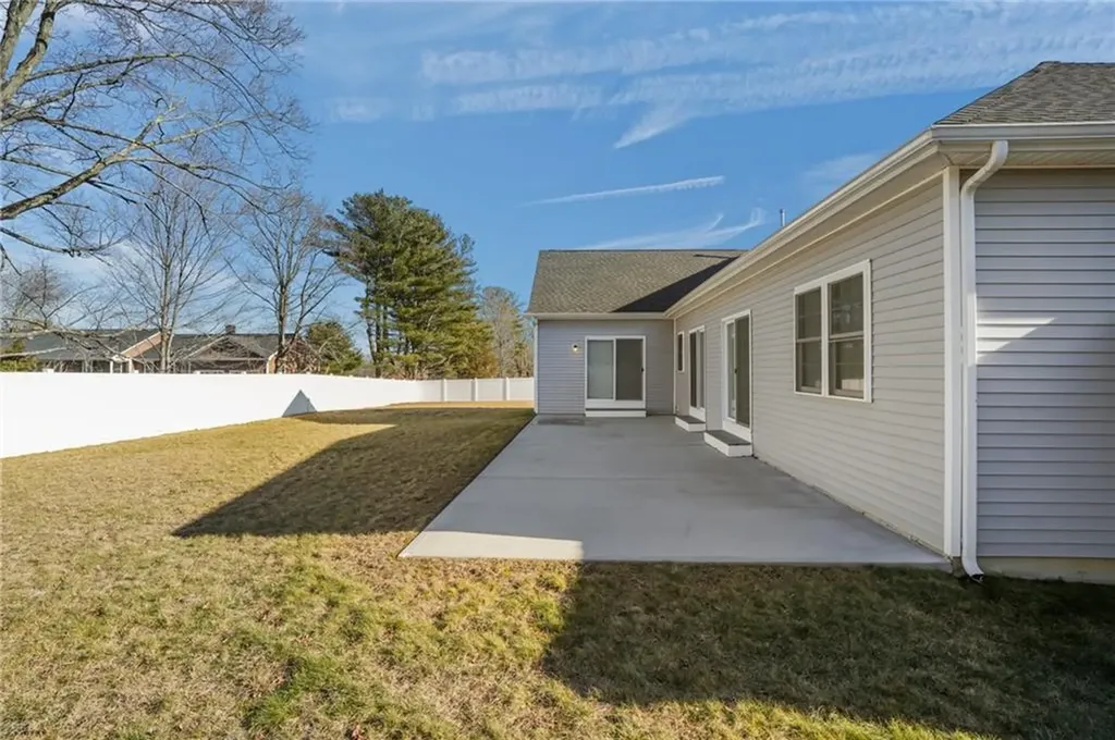 1 Alexandria Way Johnston RI 02919