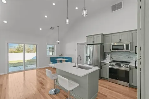 1 Alexandria Way Johnston RI 02919