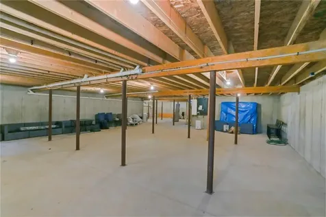 1 Alexandria Way Johnston RI 02919