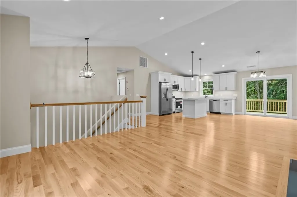 955 Chopmist Hill Road Scituate RI 02857