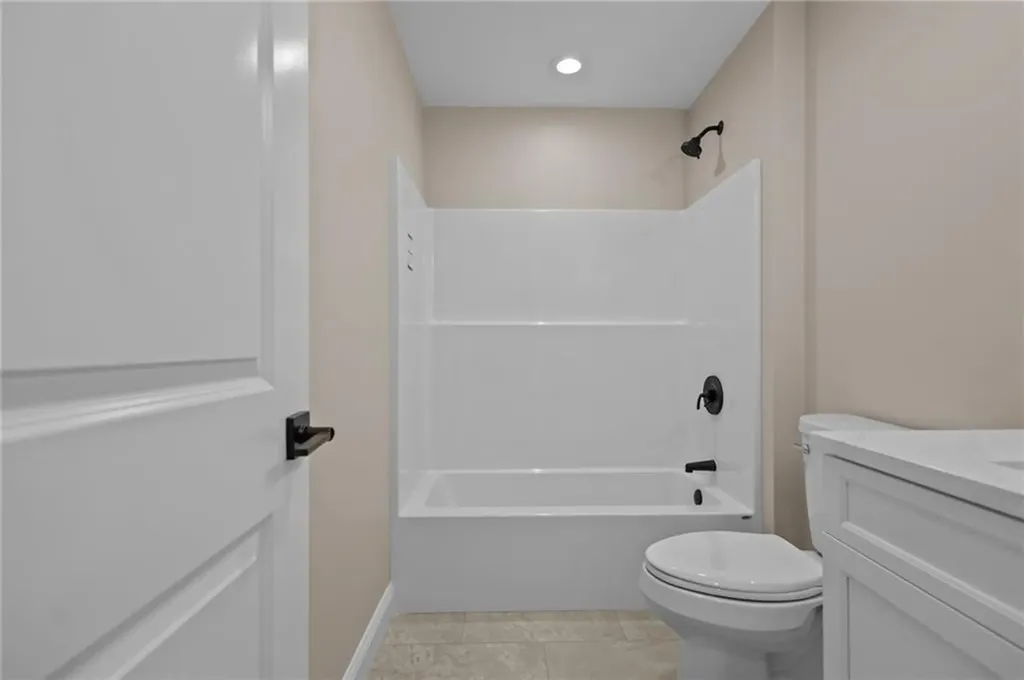 955 Chopmist Hill Road Scituate RI 02857