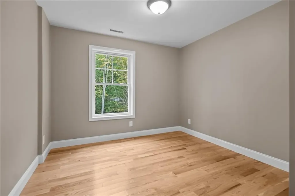 955 Chopmist Hill Road Scituate RI 02857