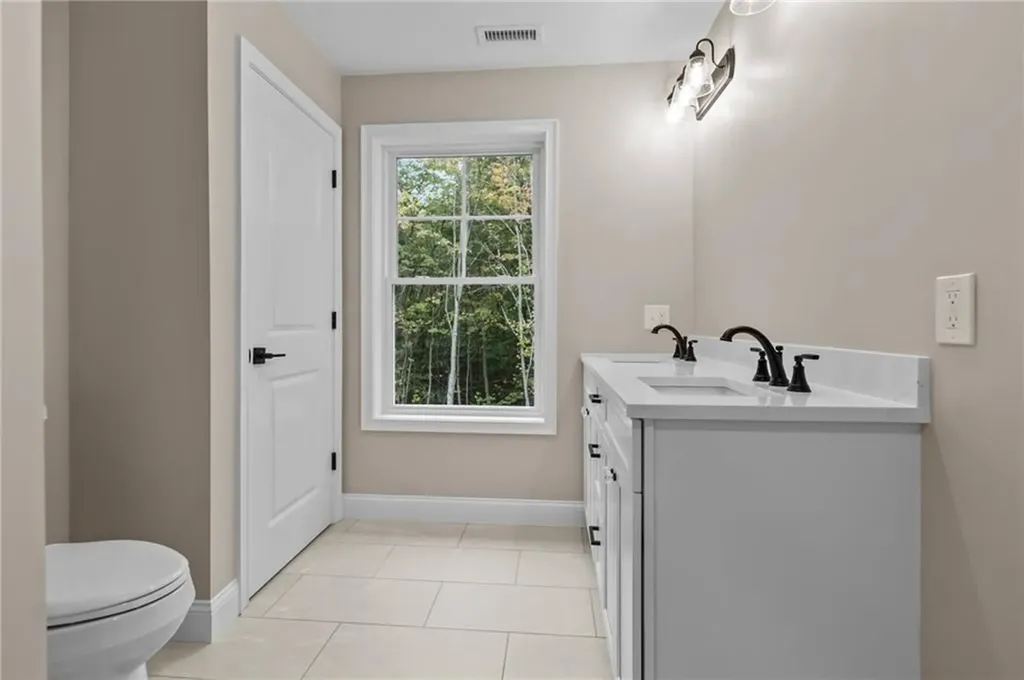 955 Chopmist Hill Road Scituate RI 02857