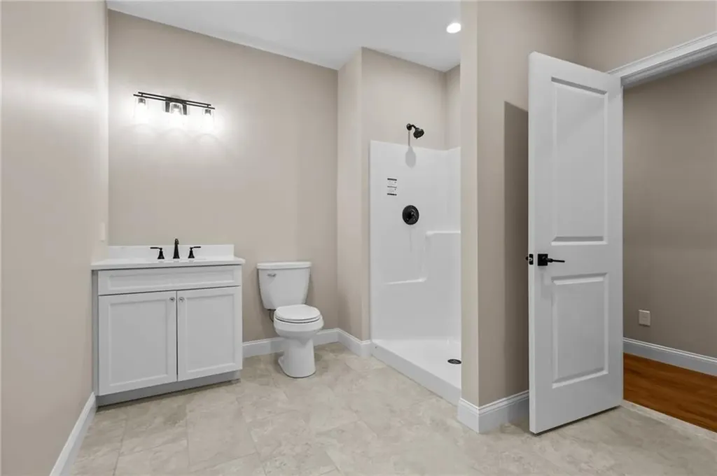 955 Chopmist Hill Road Scituate RI 02857