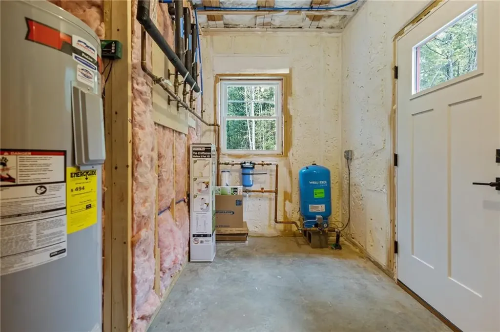 955 Chopmist Hill Road Scituate RI 02857