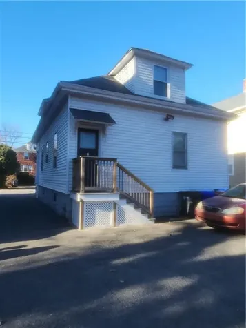 73 Radcliffe Avenue Providence RI 02908