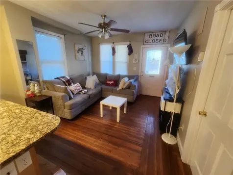 73 Radcliffe Avenue Providence RI 02908