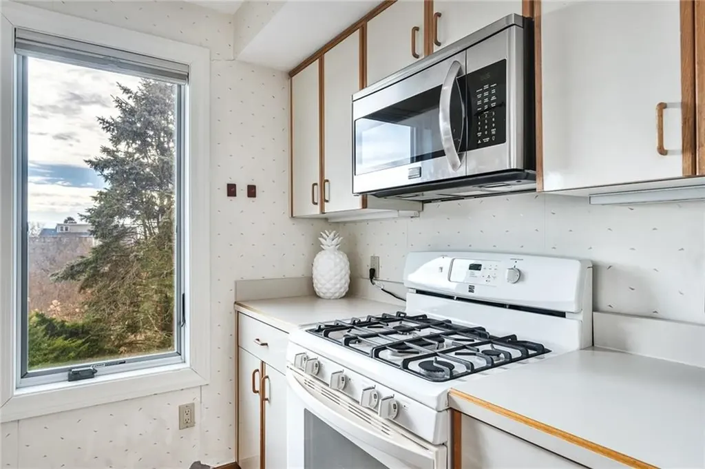 1125 Point Judith Road Narragansett RI 02882