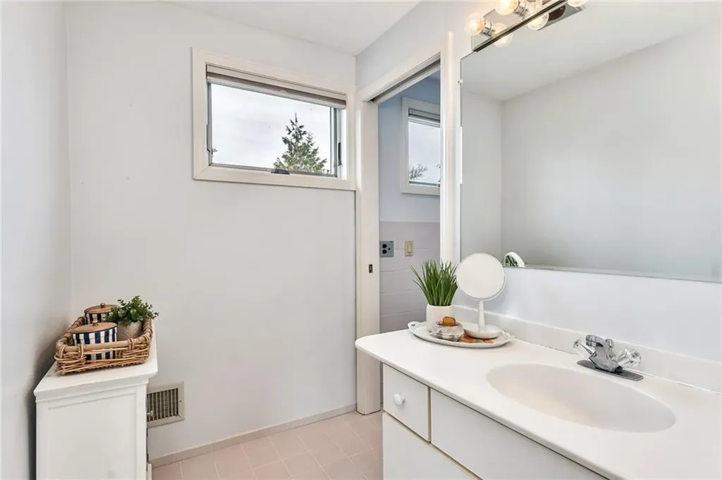 1125 Point Judith Road Narragansett RI 02882