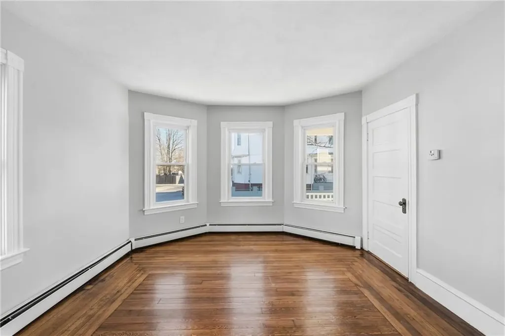 116 Mount Pleasant Avenue Providence RI 02908