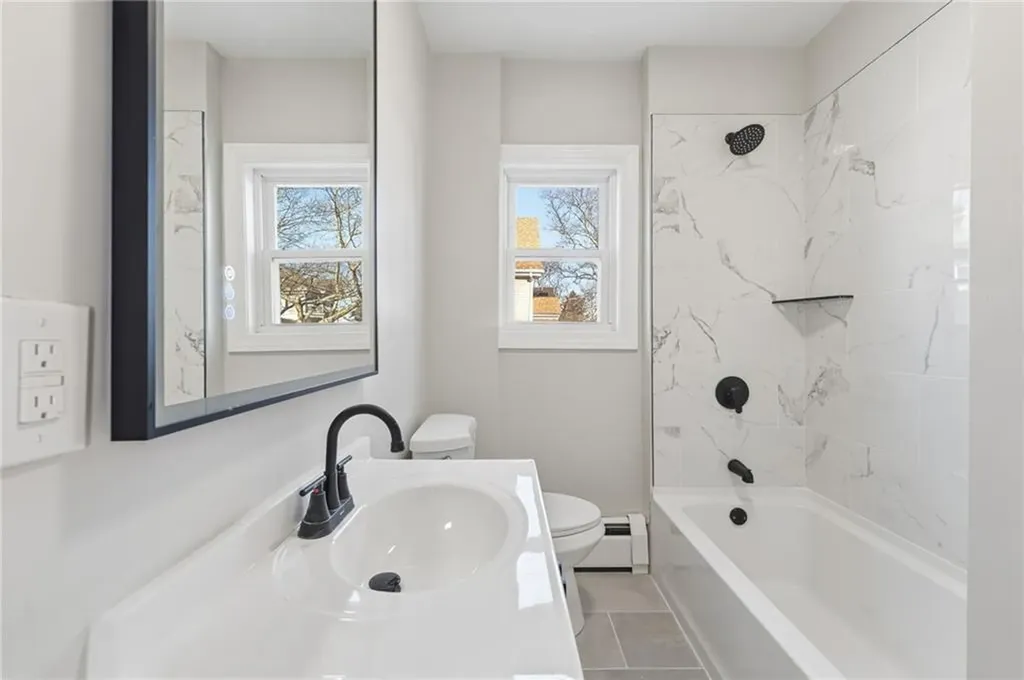 116 Mount Pleasant Avenue Providence RI 02908