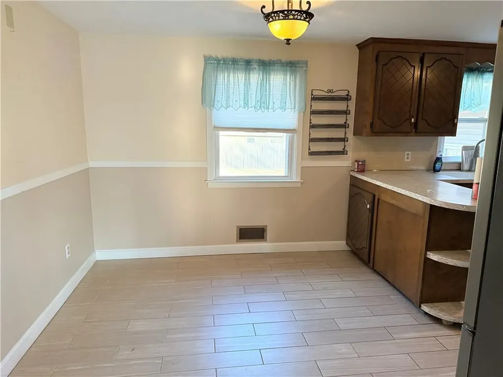 63 Ramblewood Drive Warwick RI 02889