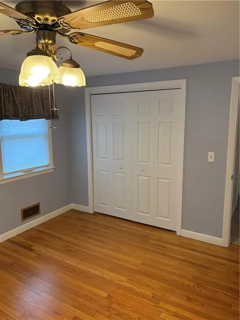 63 Ramblewood Drive Warwick RI 02889