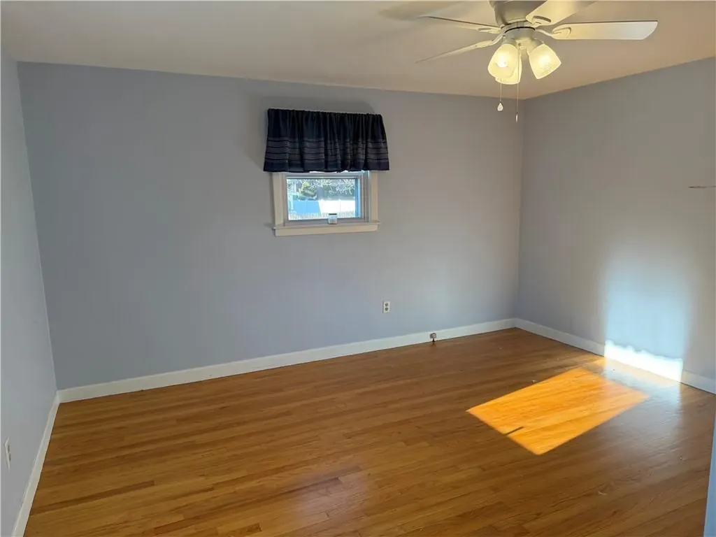 63 Ramblewood Drive Warwick RI 02889