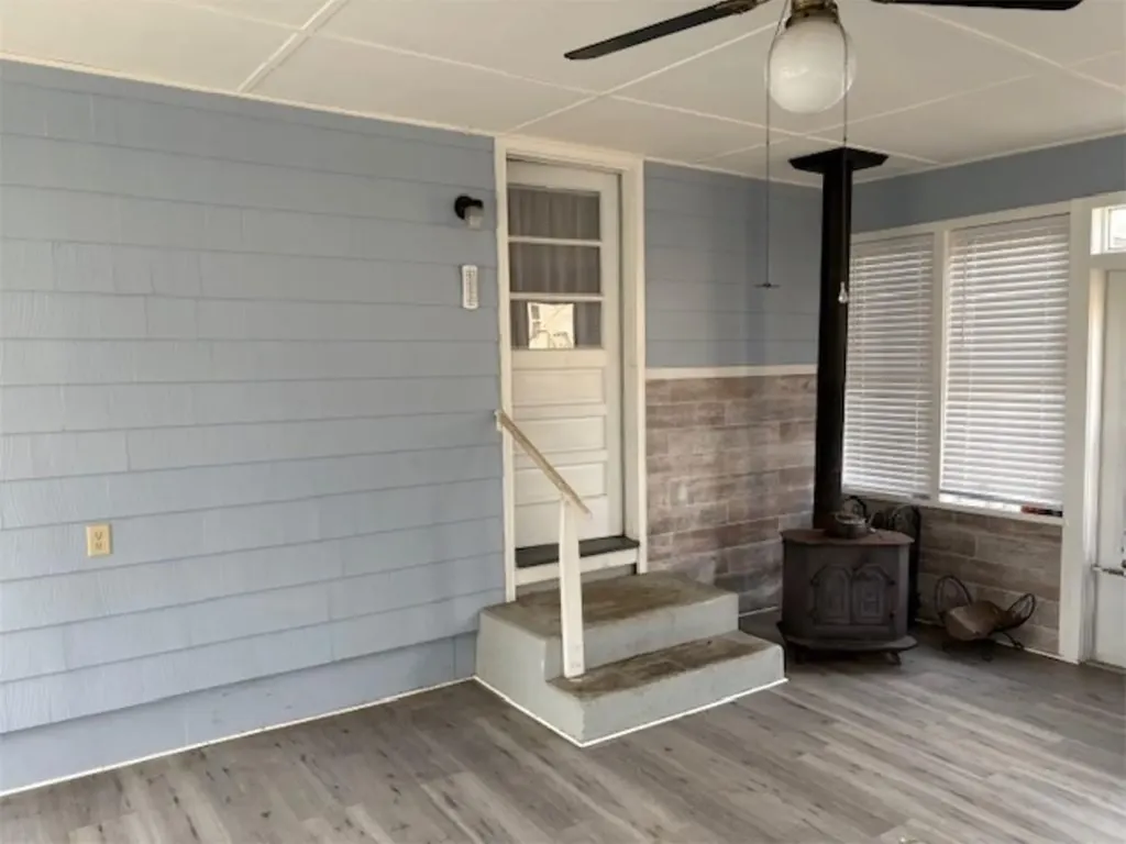 63 Ramblewood Drive Warwick RI 02889